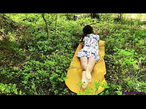 ❤️ ටින්ඩර් මත සිටින ආගන්තුකයෙක් මගේ පුකට ස්වයං වින්දනයේ යෙදෙන අතර වනාන්තරයේ දැඩි ආශාවකින් කෙලෙසයි ️ ලස්සන අසභ්‍ය si.teenactivewear.ru